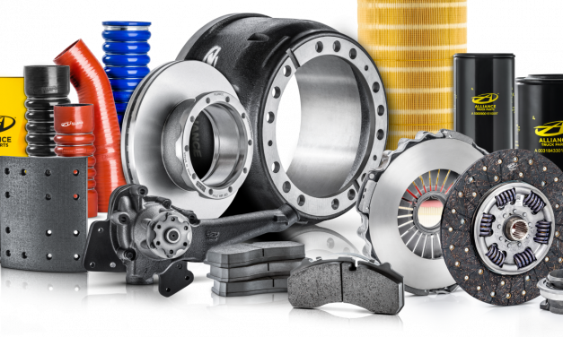 Mercedes-Benz comemora salto de vendas de peças de reposição