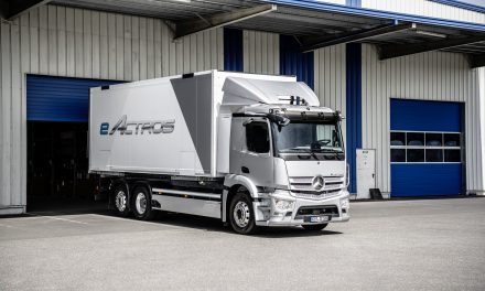 Mercedes-Benz apresenta o eActros, seu primeiro caminhão elétrico
