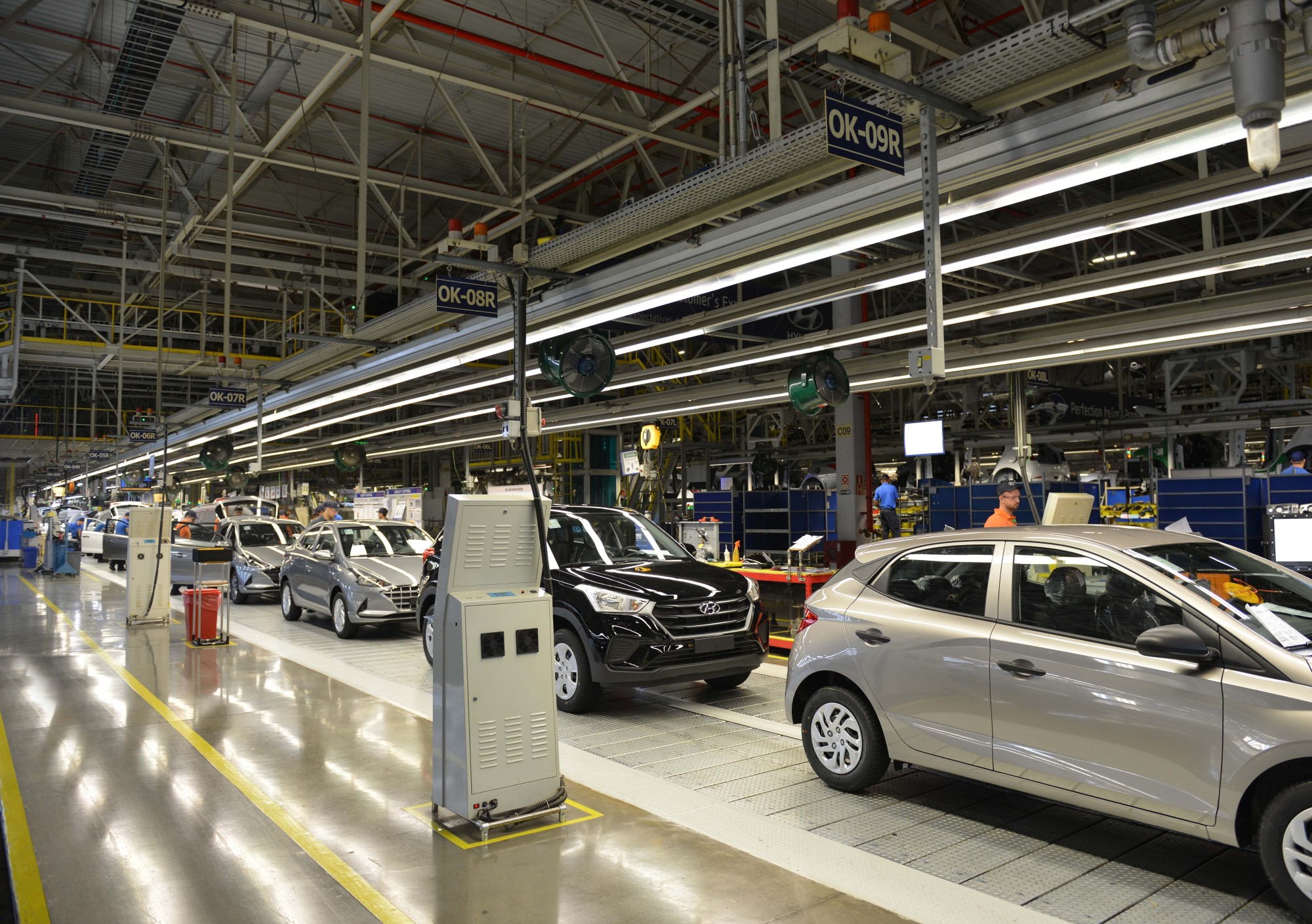Hyundai estende a suspensão de dois turnos por duas semanas
