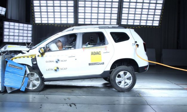 Renault Duster sai de teste do Latin NCAP sem estrelas