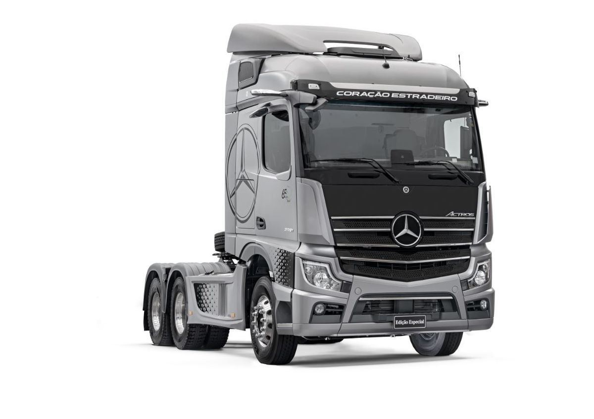 Mercedes-Benz - Série especial Coração Estradeiro - Actros