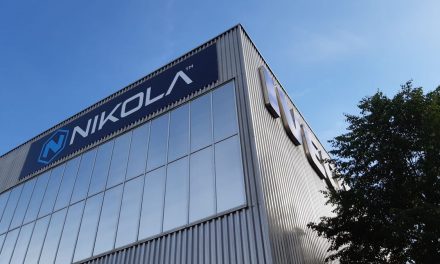 Iveco e NIkola avançam na parceria com inauguração de fábrica