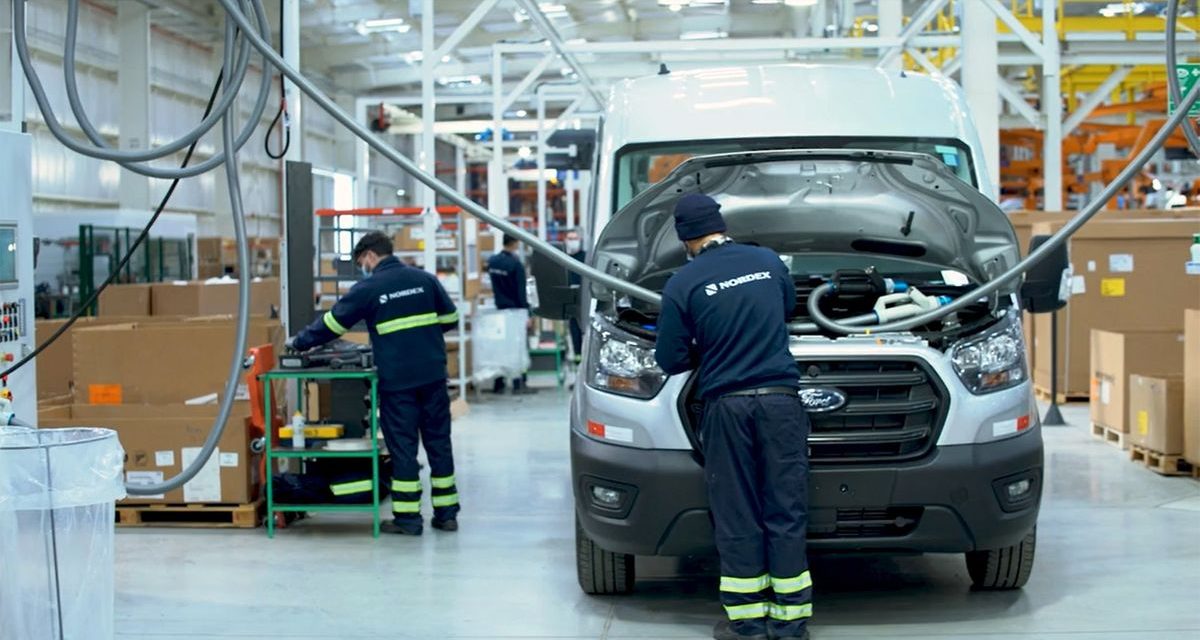 Ford Transit começa a ser produzido no Uruguai