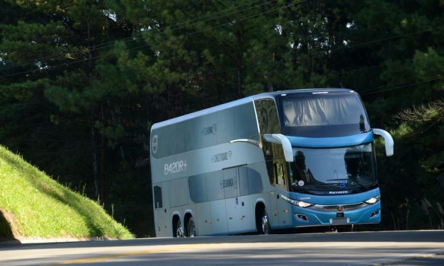 Volvo aprimora linha de ônibus rodoviário
