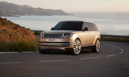 Quinta geração do Range Rover chega no primeiro semestre de 2022