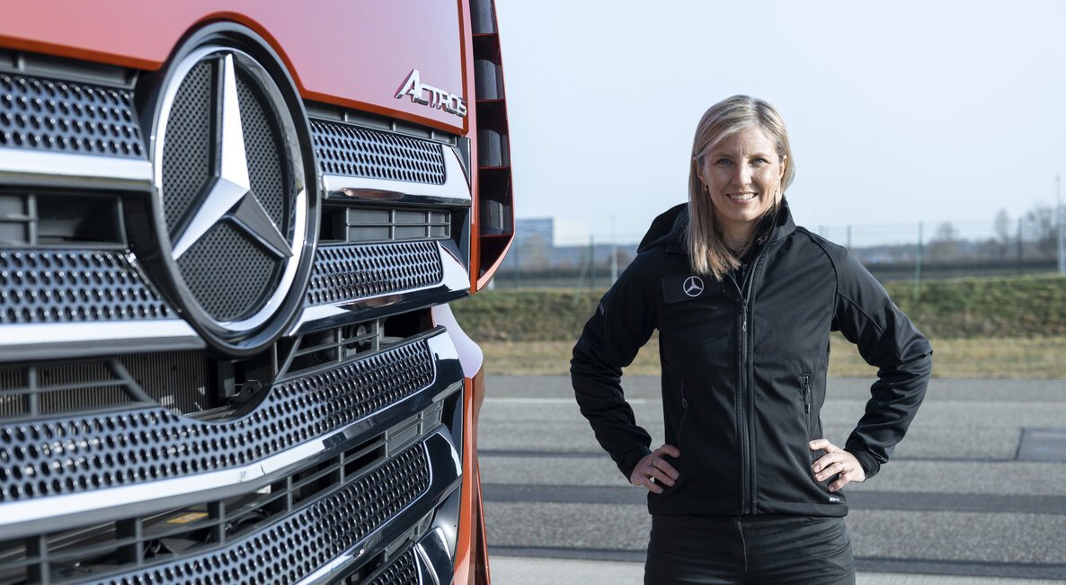 Karin Radstrom Mercedes-Benz