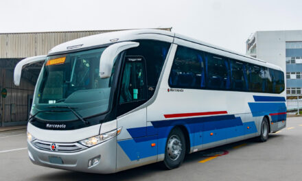 Marcopolo fecha contrato no Catar