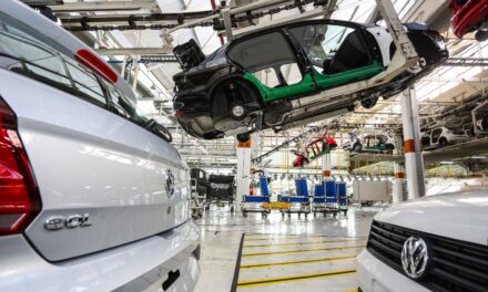 Volkswagen interrompe produção em Taubaté por falta de componentes
