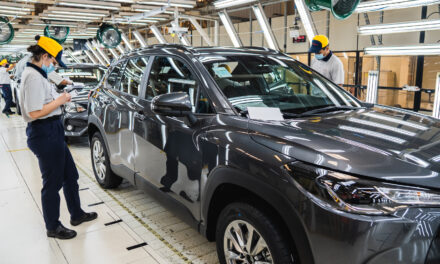 Vehicle production shows a timid reaction