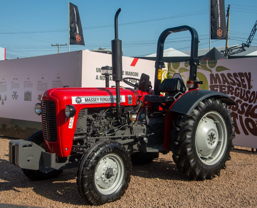 Massey Ferguson lança edição limitada do MF 35x