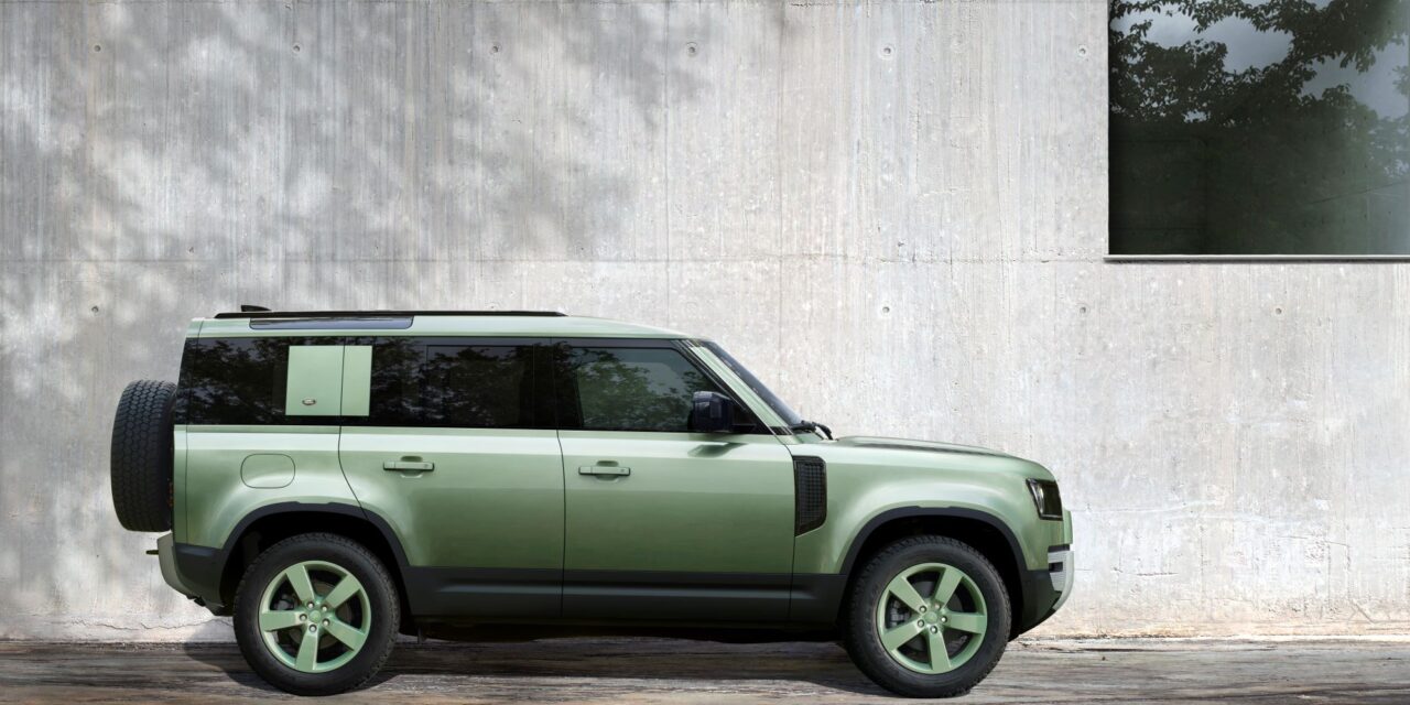 Land Rover lança edição especial do Defender 75 anos