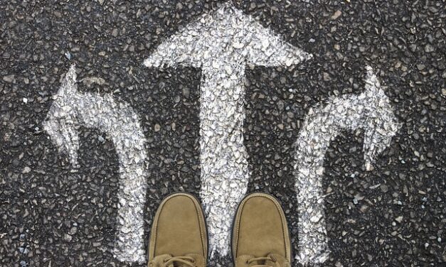 Golpismo afasta investimentos e torna pior o que já estava ruim