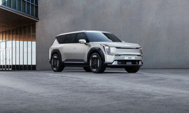 EV9 é o primeiro elétrico de sete lugares da Kia