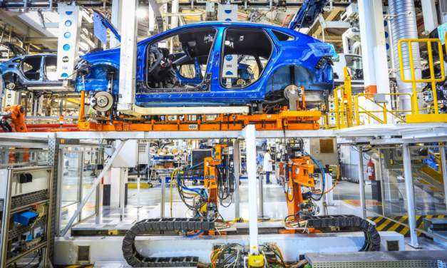 Montadoras ajustam produção e estoques caem