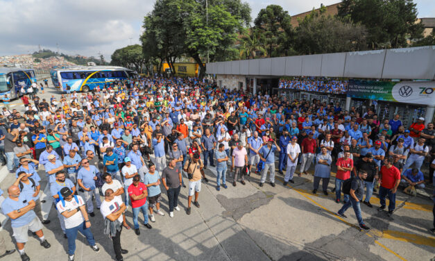 Volkswagen contratará 100 trabalhadores temporários