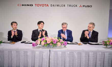 Daimler Truck e Toyota decidem fundir as controladas Mitsubishi Fuso e Hino