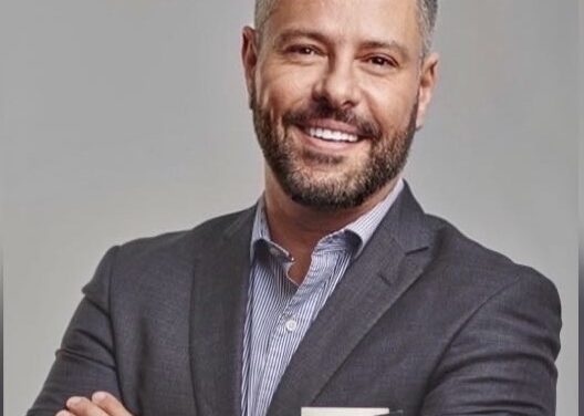 CantuStore contrata Alexandre Lopes