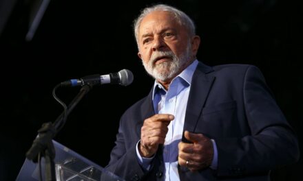 Lula recebe presidente da GM Internacional às 11h