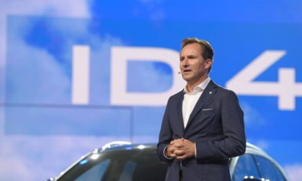 CEO global da marca VW debate futuro ciclo de investimento no Brasil