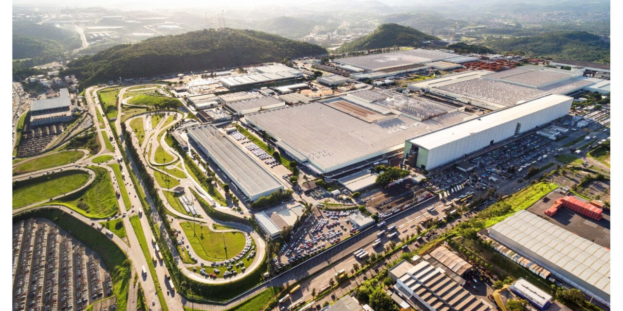 Fábrica de Betim acumula produção de 17 milhões de veículos