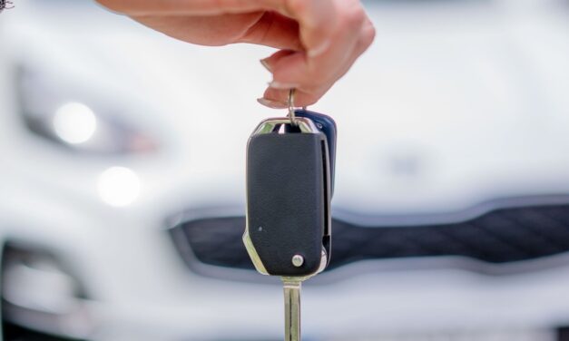 Venda de seminovos cresce 32% e sinaliza desaceleração do 0 km