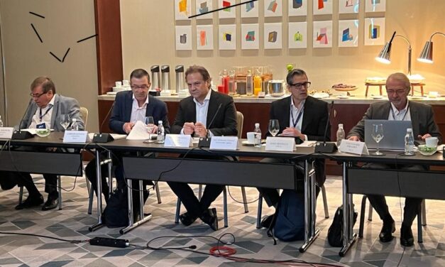 Reunião da OICA reúne representantes de 15 países em São Paulo