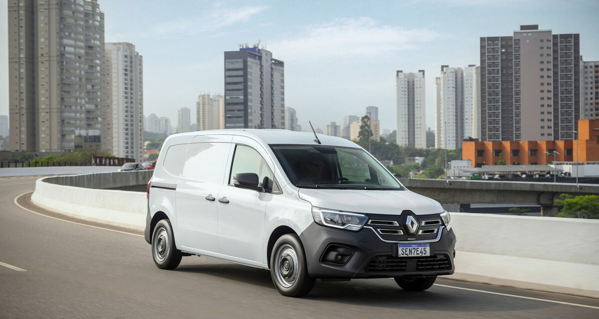 Renault inicia oferta da nova geração do Kangoo E-Tech