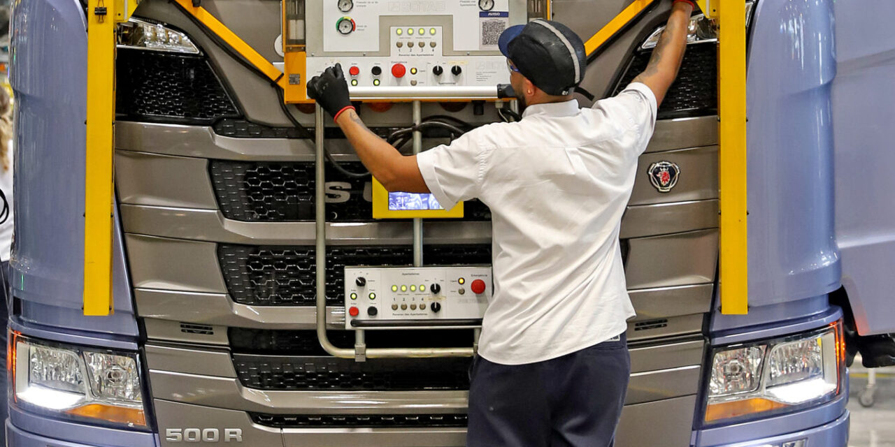 Scania reinicia segundo turno em São Bernardo do Campo