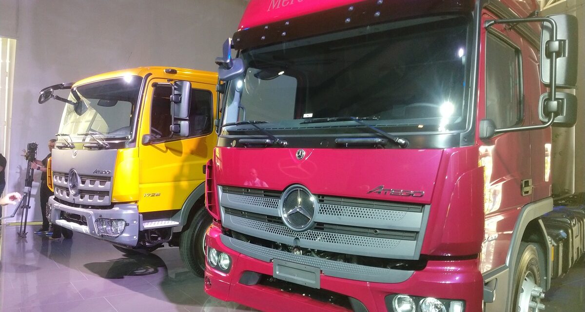 Mercedes-Benz atualiza a linha de caminhões Atego