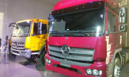 Mercedes-Benz atualiza a linha de caminhões Atego