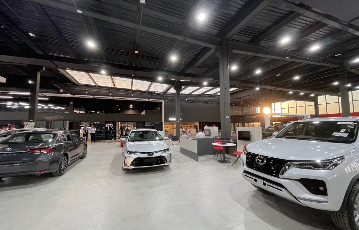 Mercado de veículos leves começa com alta em relação a janeiro de 2024