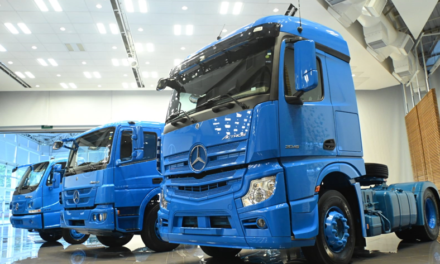 Braspress investe R$ 116 milhões em frota de caminhões Mercedes-Benz
