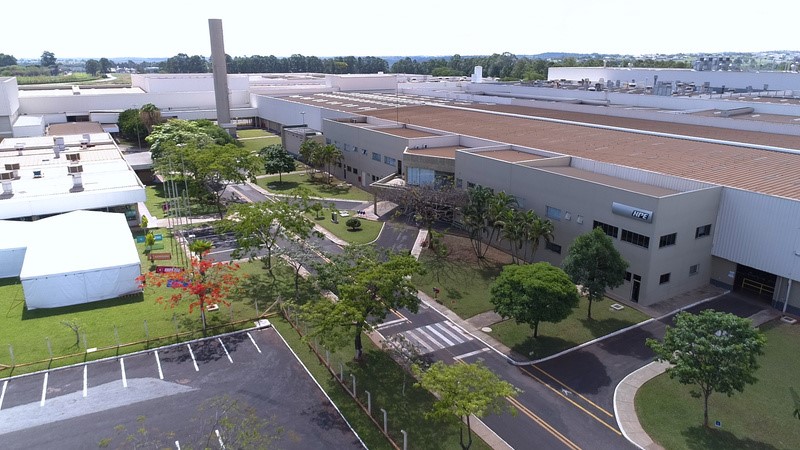 Mitsubishi anuncia investimento de R$ 4 bilhões na fábrica de Catalão