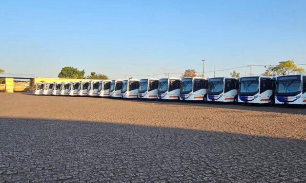 VWCO entrega 76 Volksbus para a Transcorp