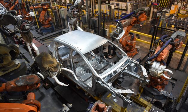 Renault e Chery estudam produção compartilhada na América do Sul