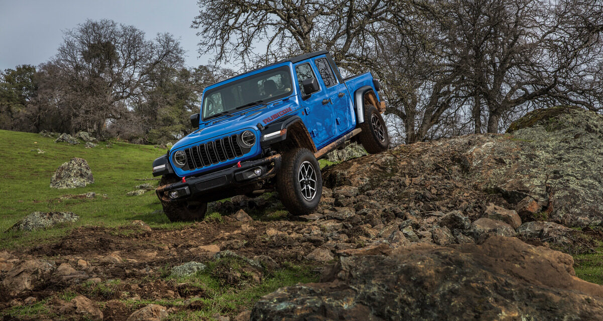 Nova versão Rubicon do Jeep Wrangler e picape Gladiator chegam ao País