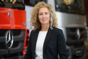 Erica Daumichen Mercedes-Benz
