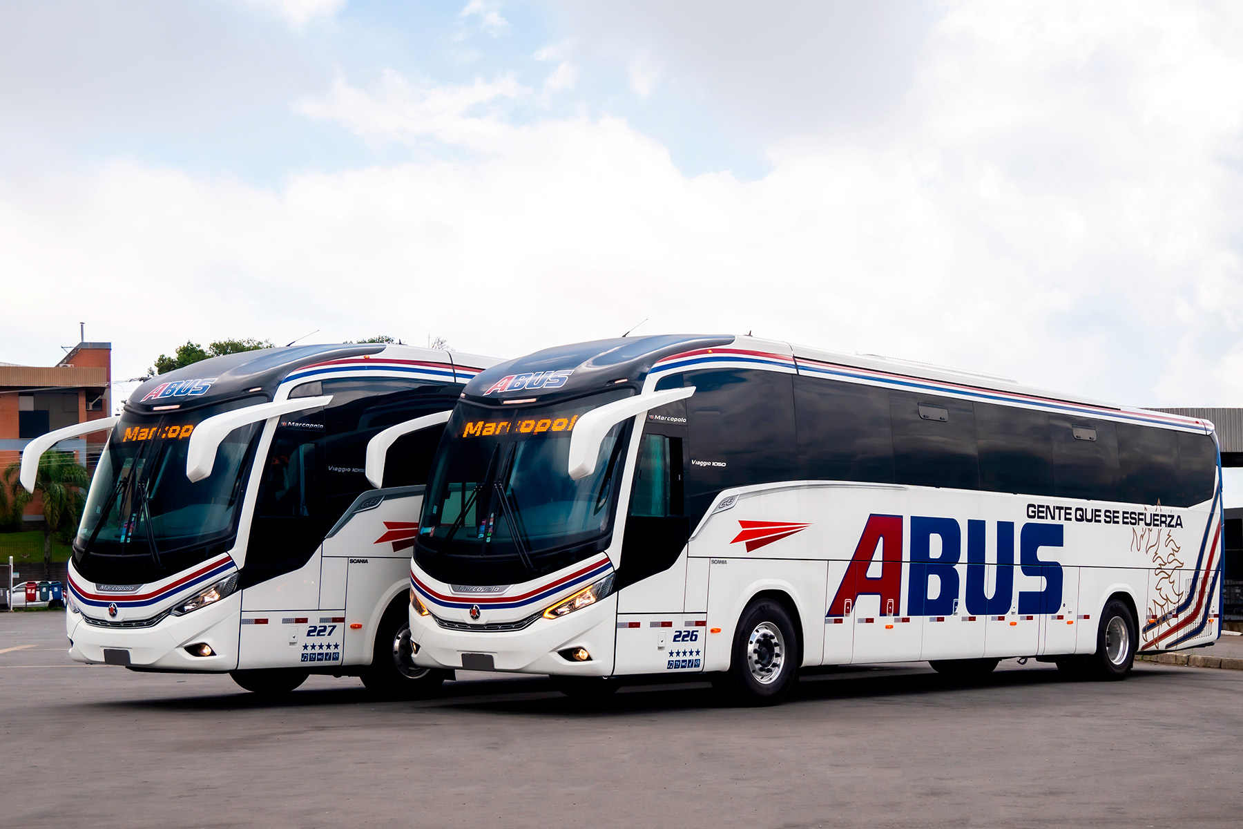 Marcopolo inicia exportação do Viaggio G8 1050