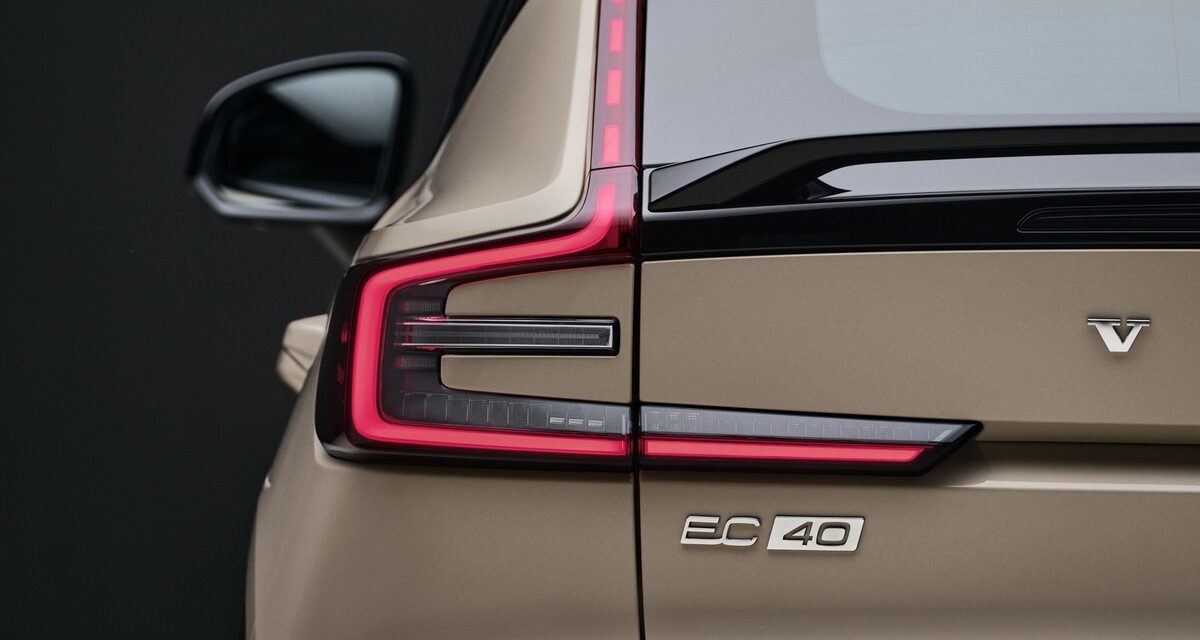 Volvo C40 e XC40 se tornam EC40 e EX40