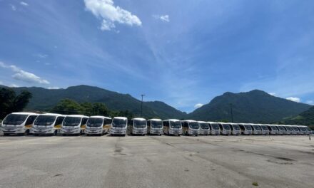 J&W Transportes renova frota com a Iveco Bus