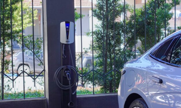 Tramontina lança linha de carregadores elétricos veiculares