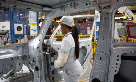 Stellantis teme declínio da indústria europeia com atuais metas de emissões