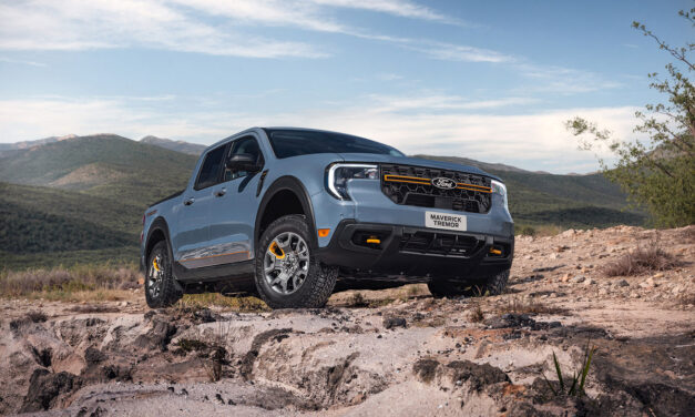 Ford Maverick renovada começa a desembarcar nas concessionárias