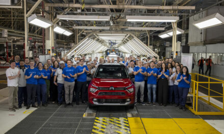 Porto Real comemora Citroën 1 milhão enquanto espera novo produto