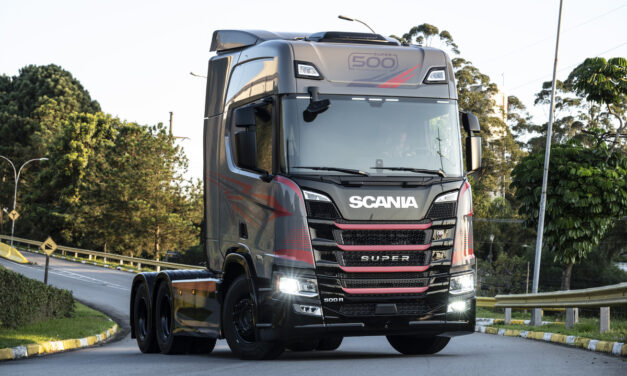 Scania Super 500: série especial para jogar luz sobre o motor de 500 cv.