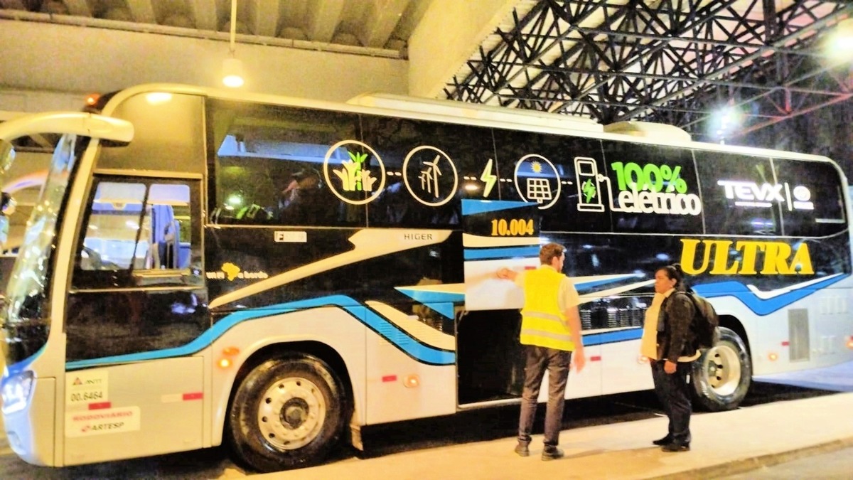 Viação Ultra inicia operação rodoviária com ônibus elétrico da Higer