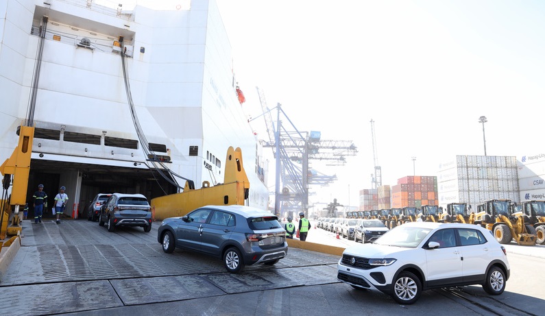 Exportações de veículos crescem 39% em 2025