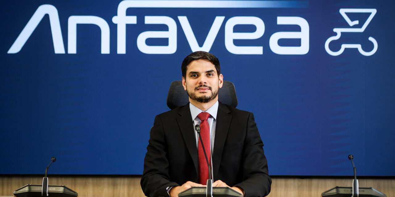 Queda no varejo automotivo acende sinal de alerta, diz Anfavea