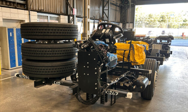 Chassi Mercedes-Benz O 500 desembarca na Ásia