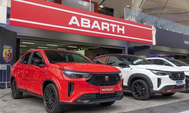 Em Interlagos, Fiat apresenta Pulse Abarth 2026
